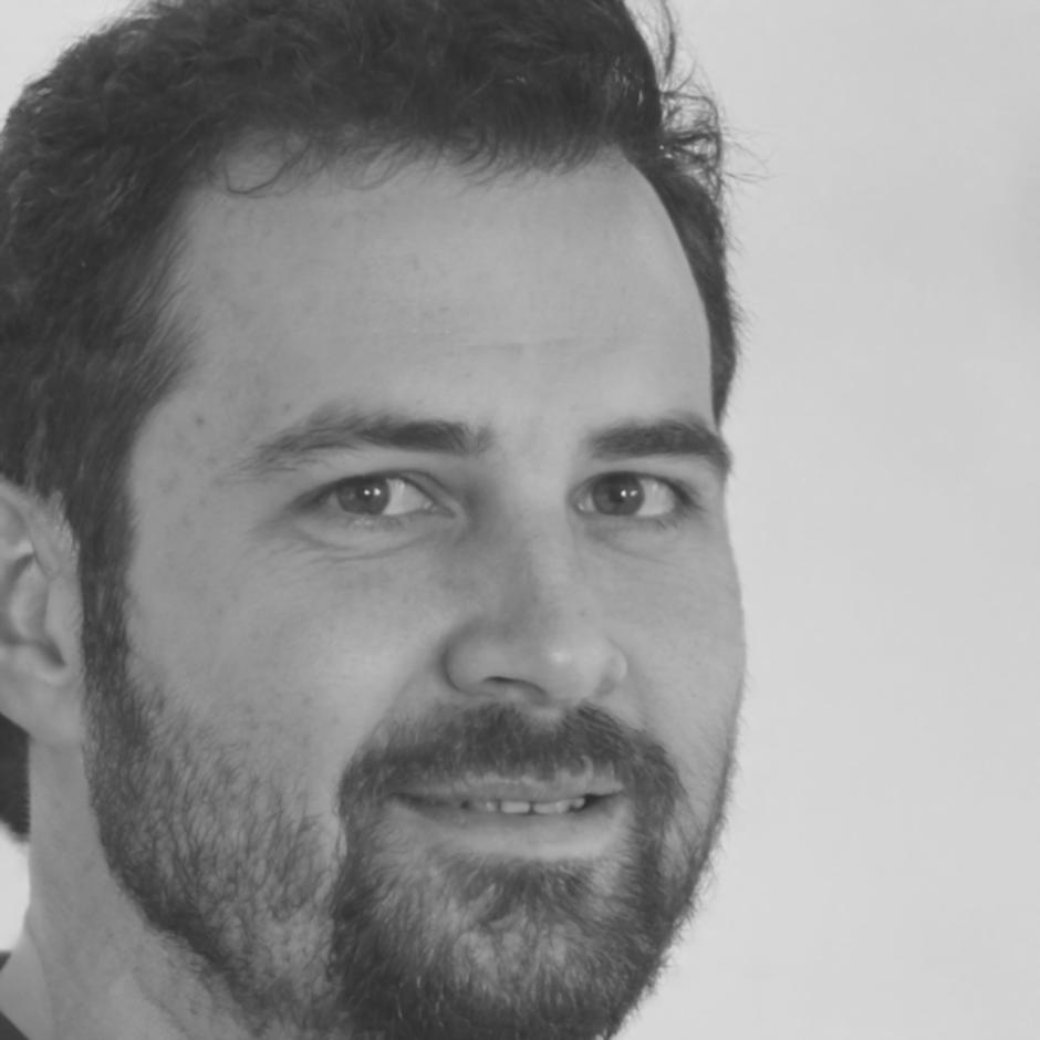 Professor Miguel Santos